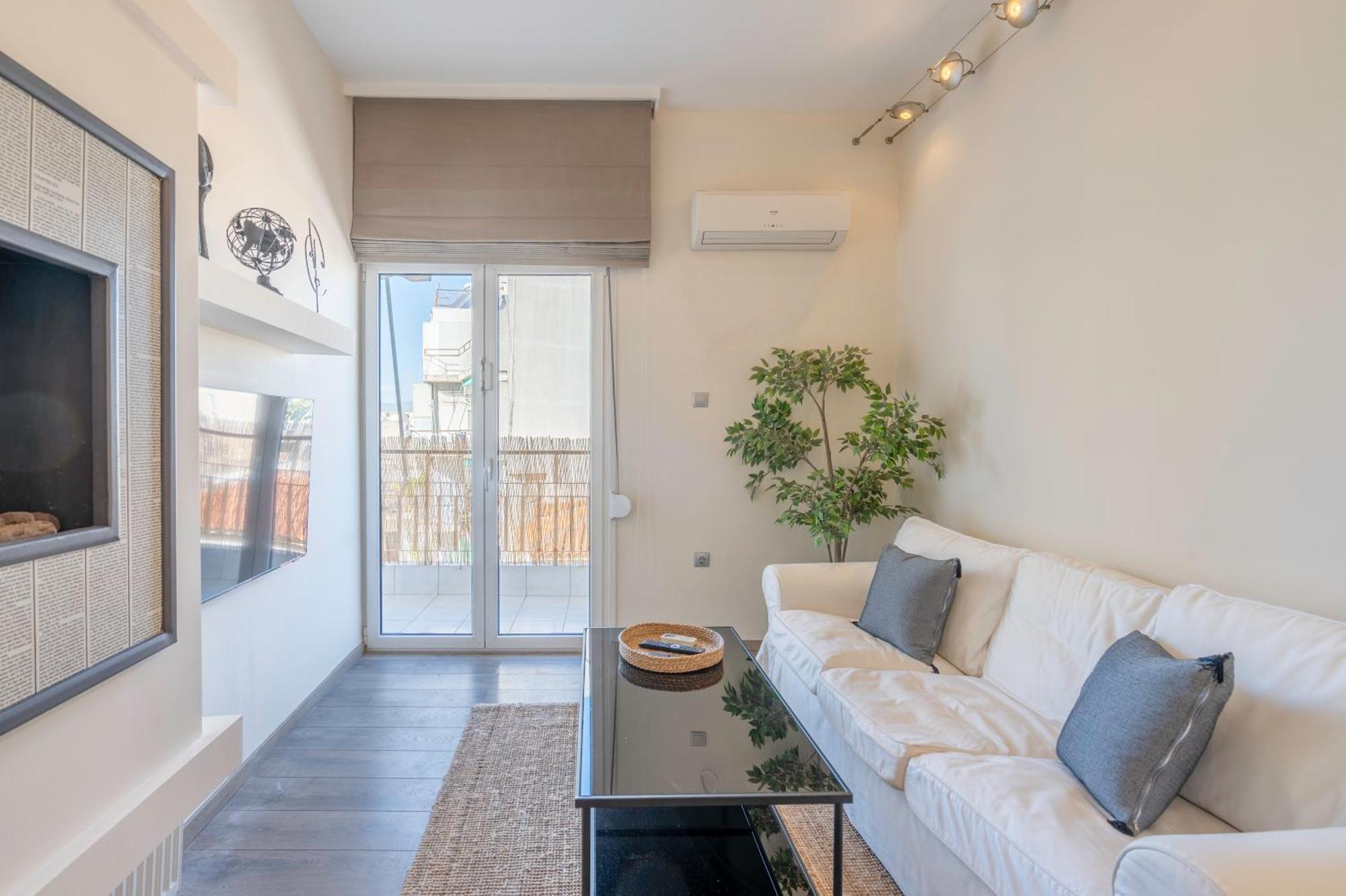 City Oasis: Newly Renovated 2Br Apt In City Center Athen Eksteriør billede
