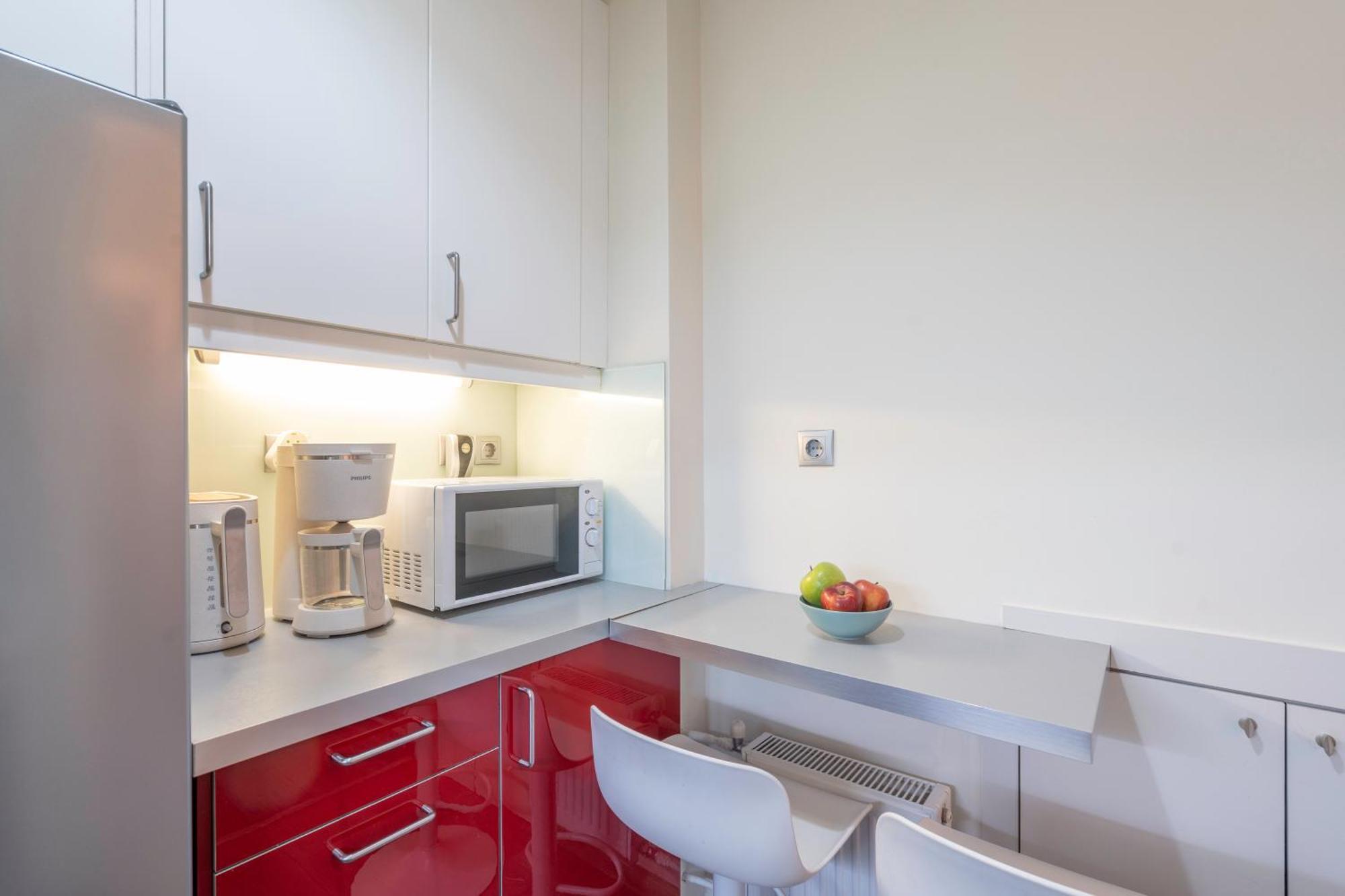 City Oasis: Newly Renovated 2Br Apt In City Center Athen Eksteriør billede
