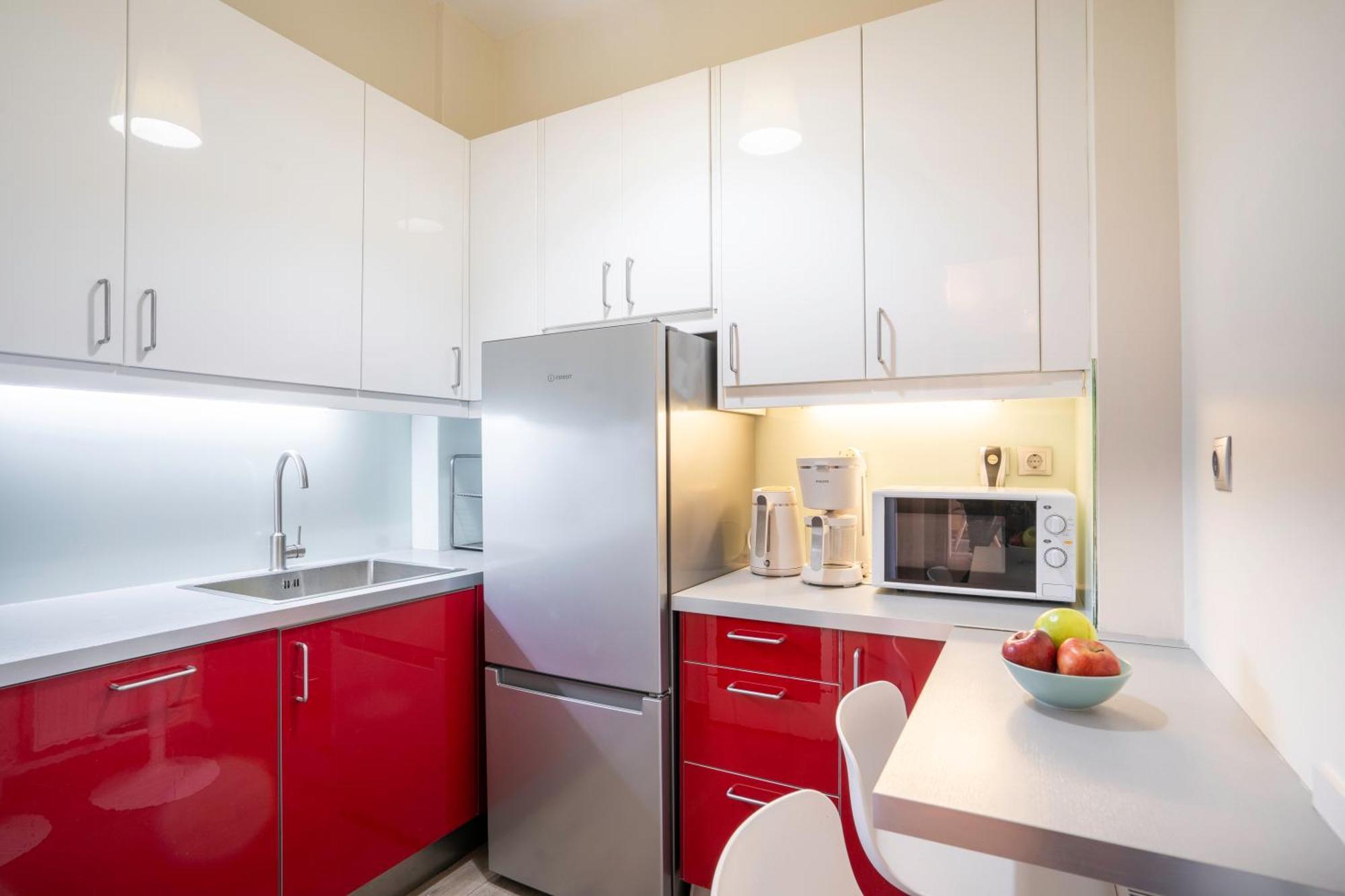City Oasis: Newly Renovated 2Br Apt In City Center Athen Eksteriør billede