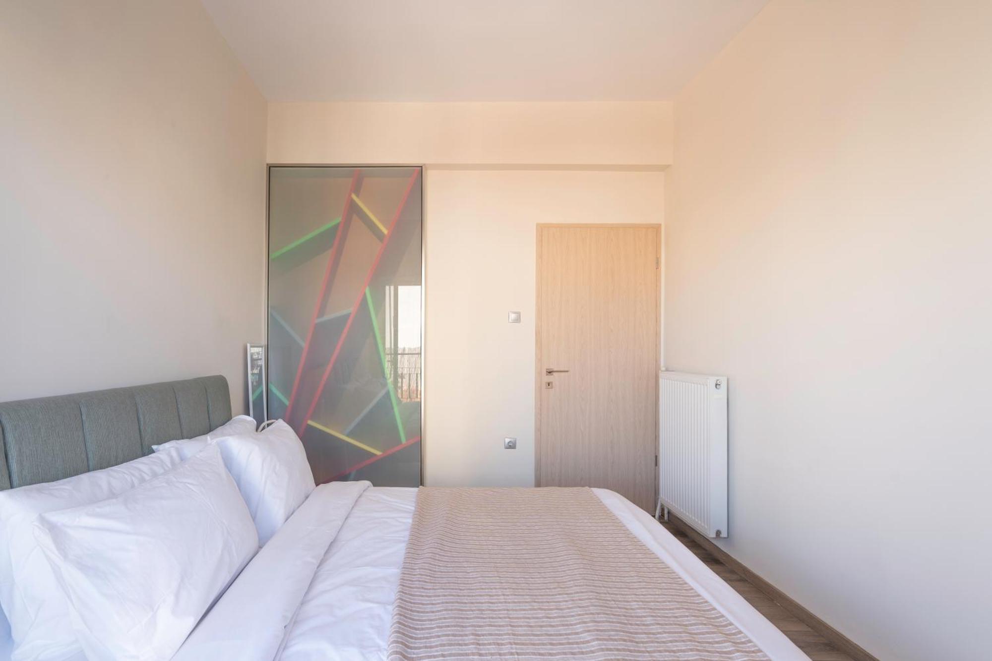 City Oasis: Newly Renovated 2Br Apt In City Center Athen Eksteriør billede